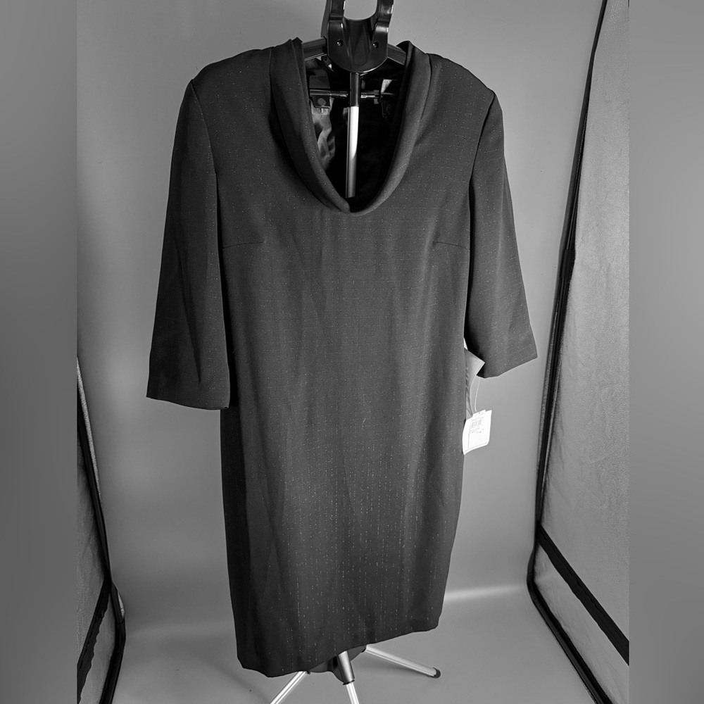 Shomi Woman Long Sleeve Black Silver Metallic Lined Elegant Dress Sz14 NWT